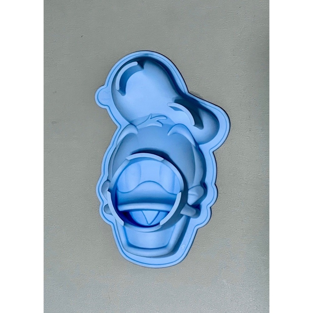 Disney Donald Duck Silicone Baking‎ Mold for Cakes Jellies Fondant Marzipan